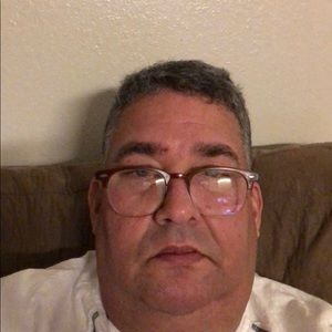 Meet your Posher, Jorge l